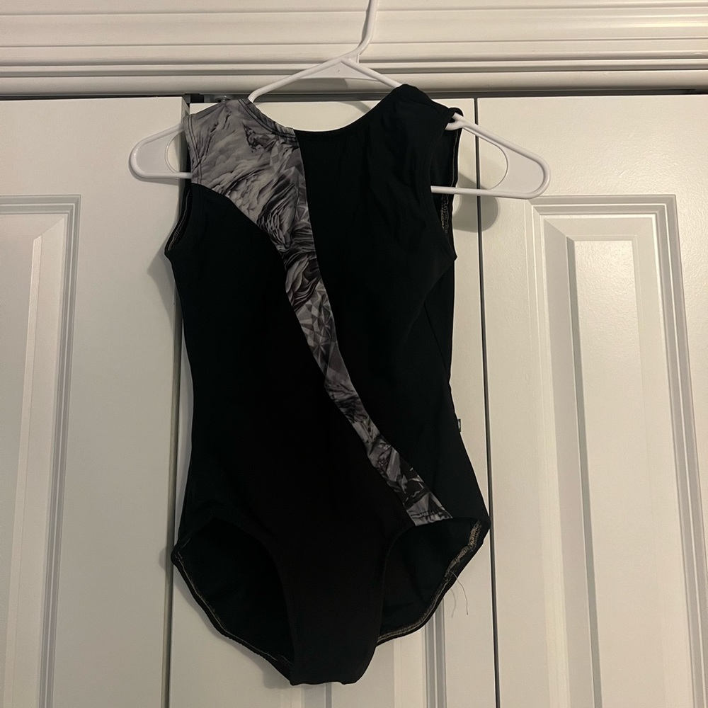 Black Custom LuckyLeo